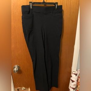 Liz Claiborne Size 6 Pants